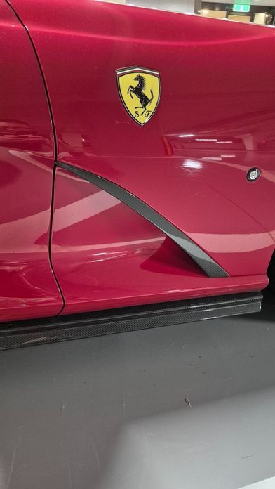 Ferrari 812 2019