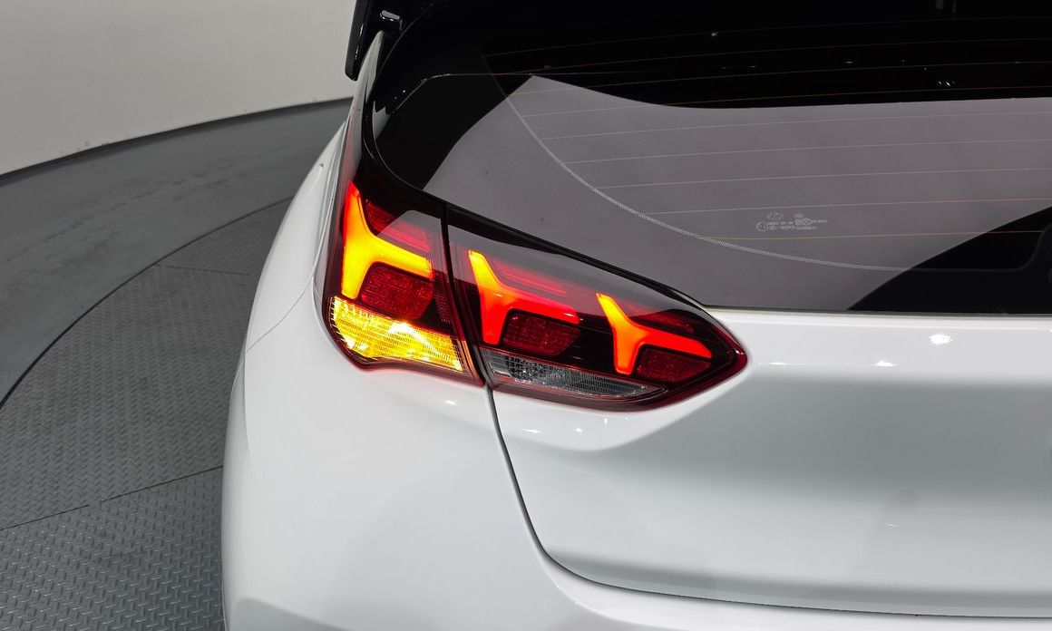 Hyundai Veloster 2023