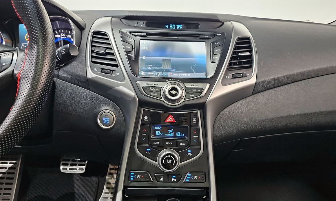 Hyundai AVANTE 2014