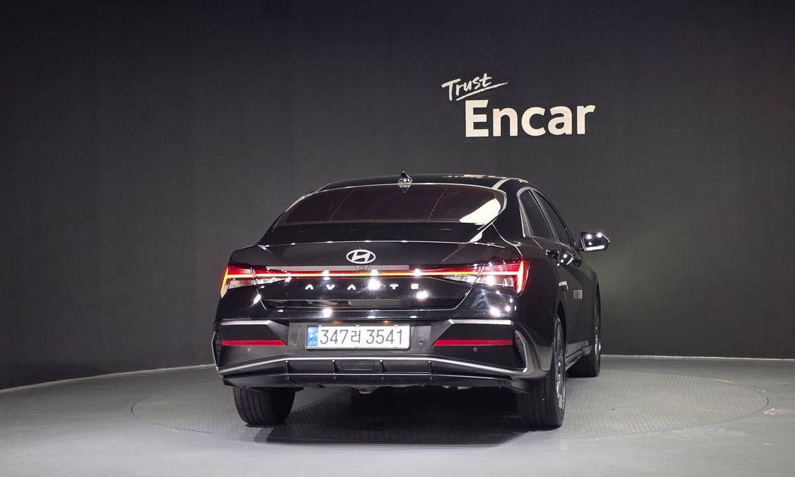 Hyundai AVANTE 2025