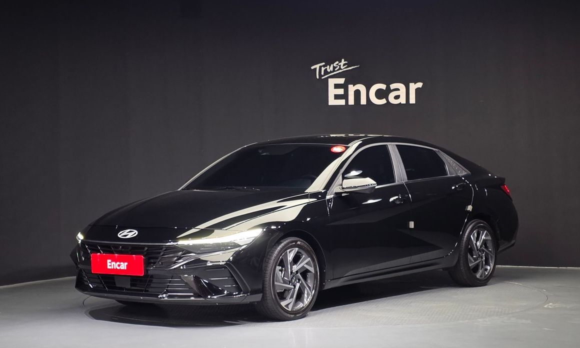 Hyundai AVANTE 2025