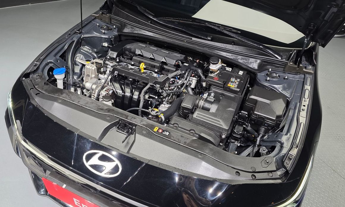 Hyundai AVANTE 2025