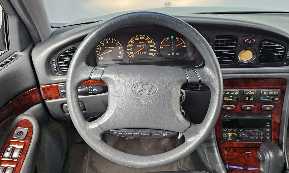 Hyundai Grandeur 1996
