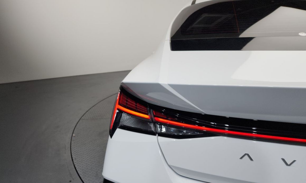 Hyundai AVANTE 2025