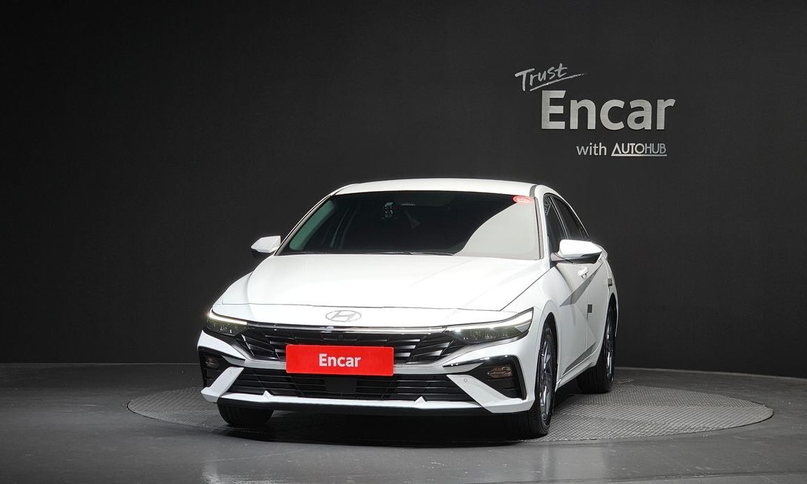 Hyundai AVANTE 2024