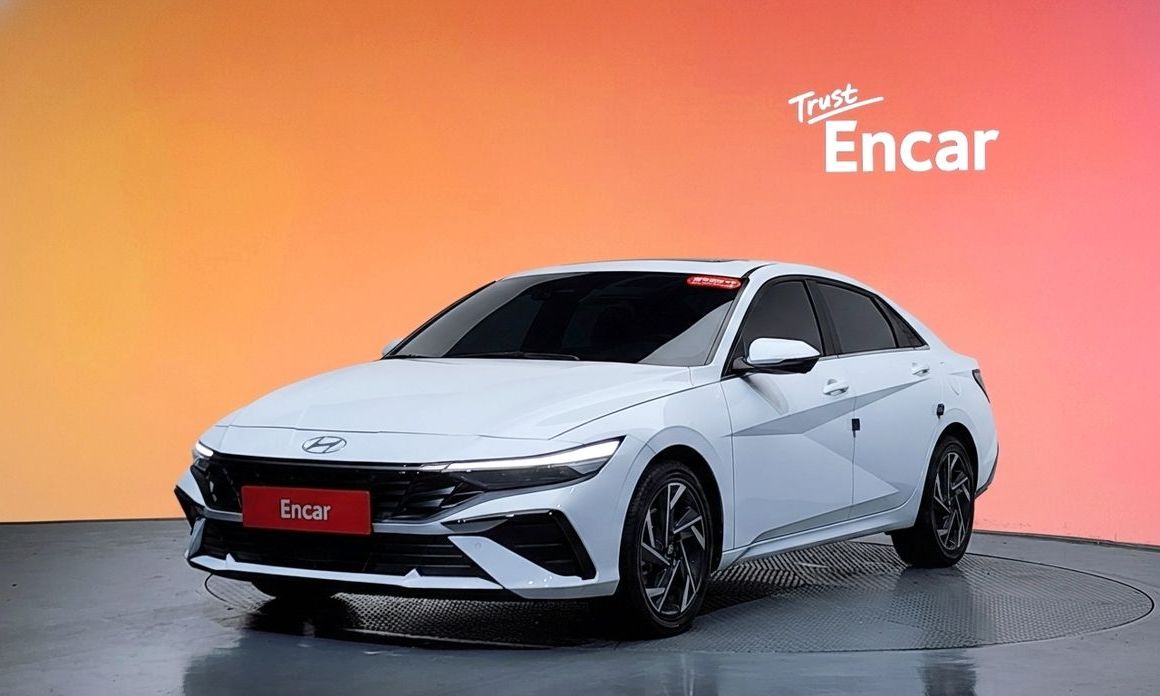 Hyundai AVANTE 2025