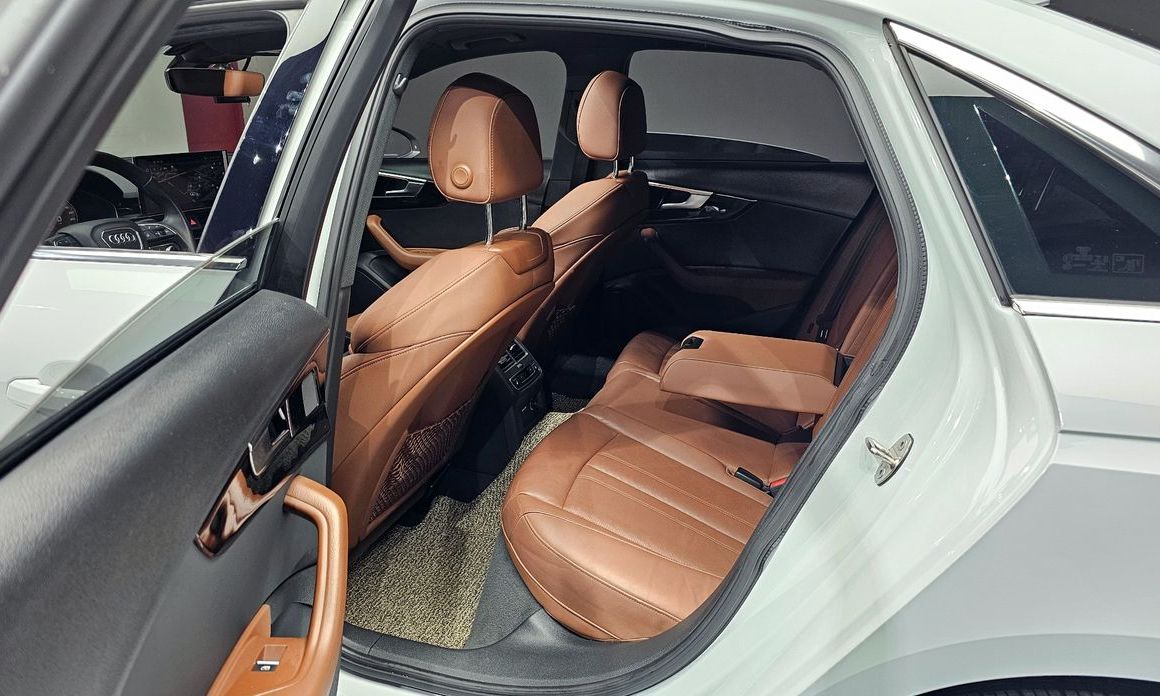 Audi A4 2021