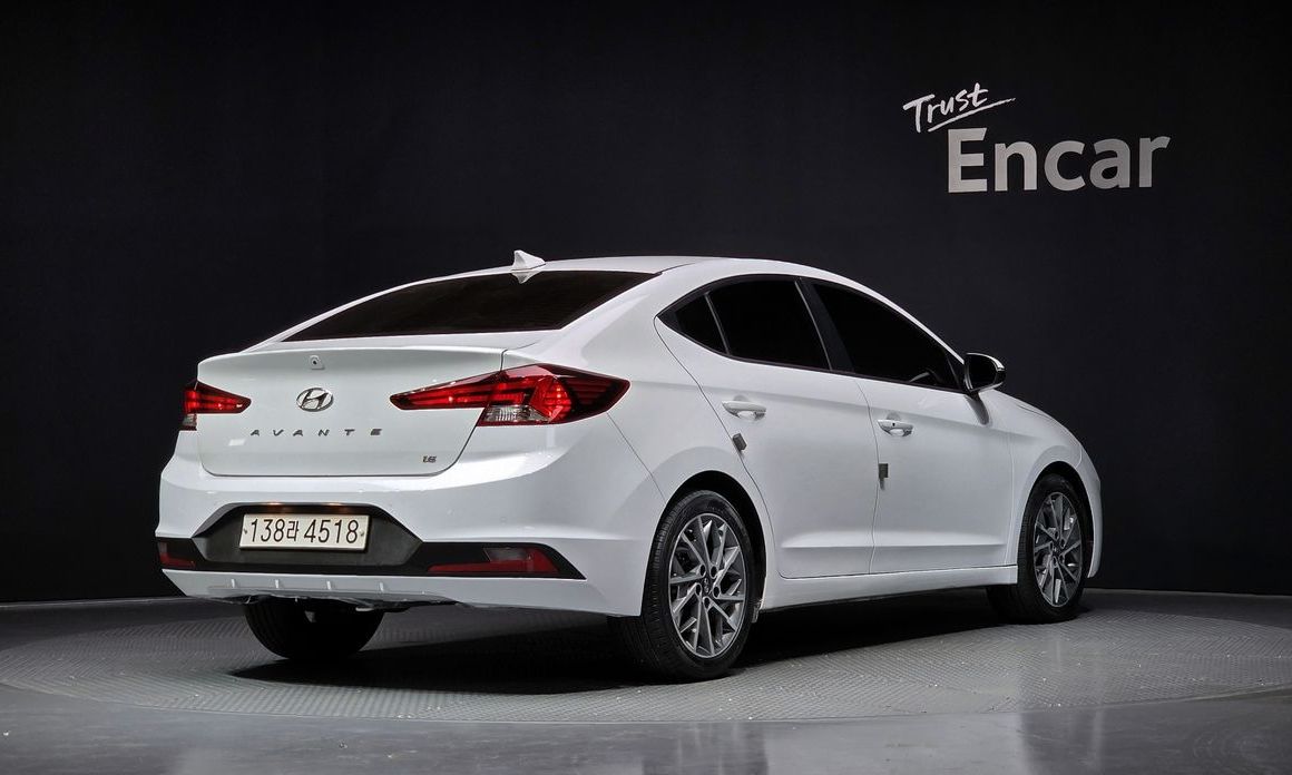 Hyundai AVANTE 2020
