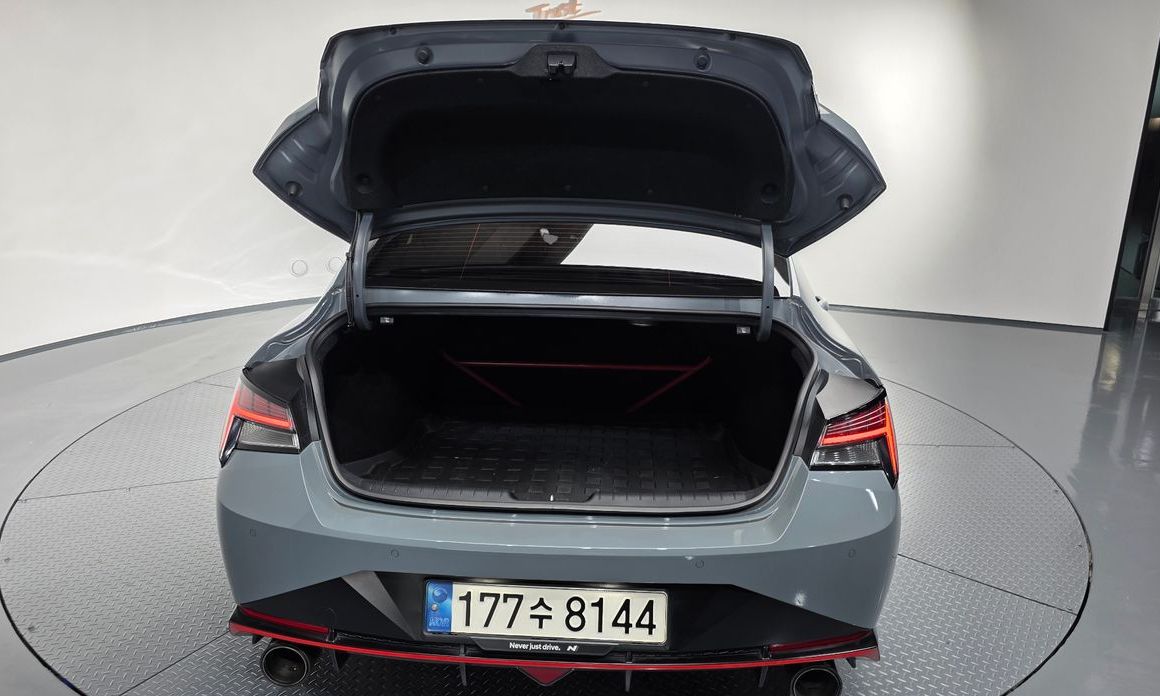 Hyundai AVANTE 2022