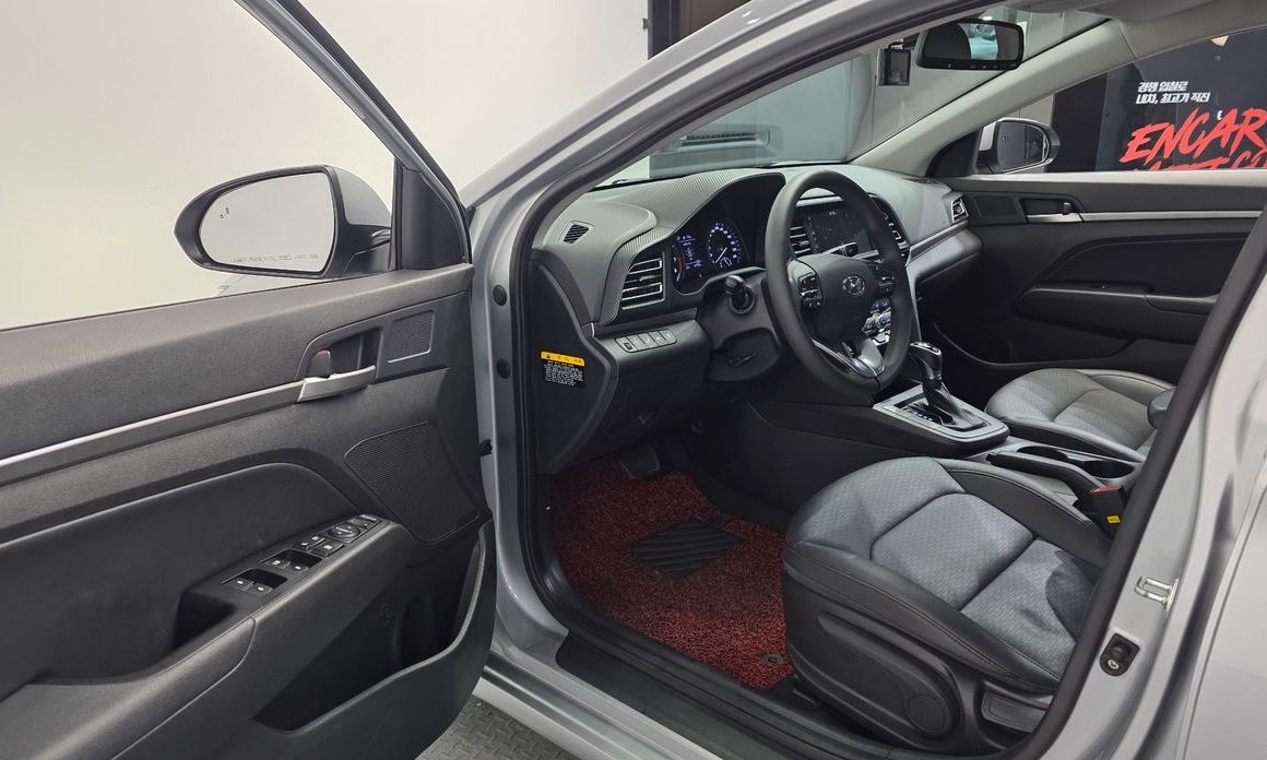Hyundai AVANTE 2020