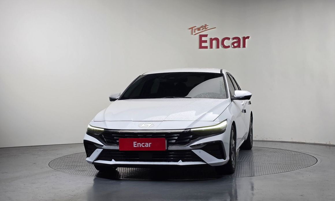 Hyundai AVANTE 2024