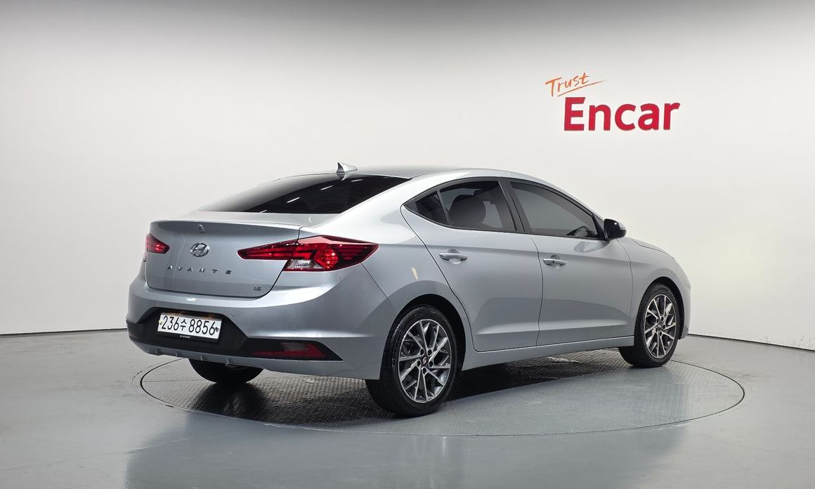 Hyundai AVANTE 2020