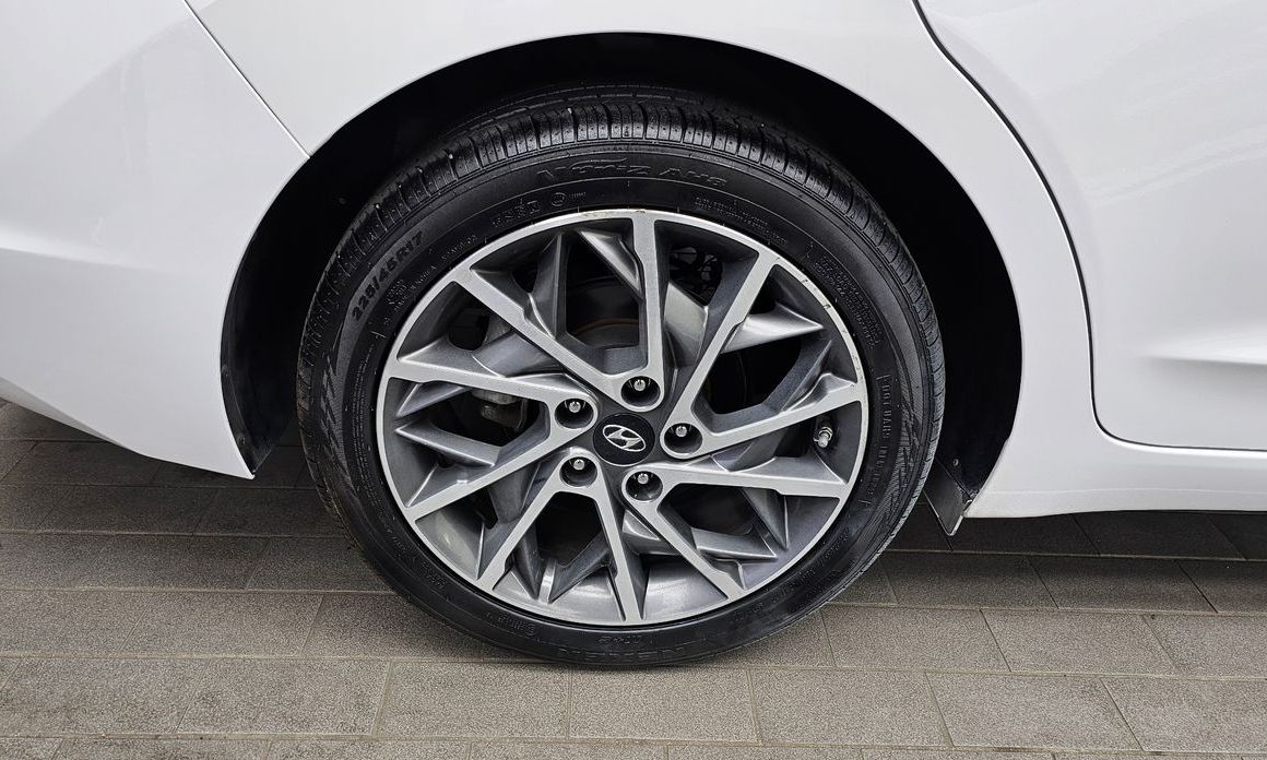 Hyundai AVANTE 2020