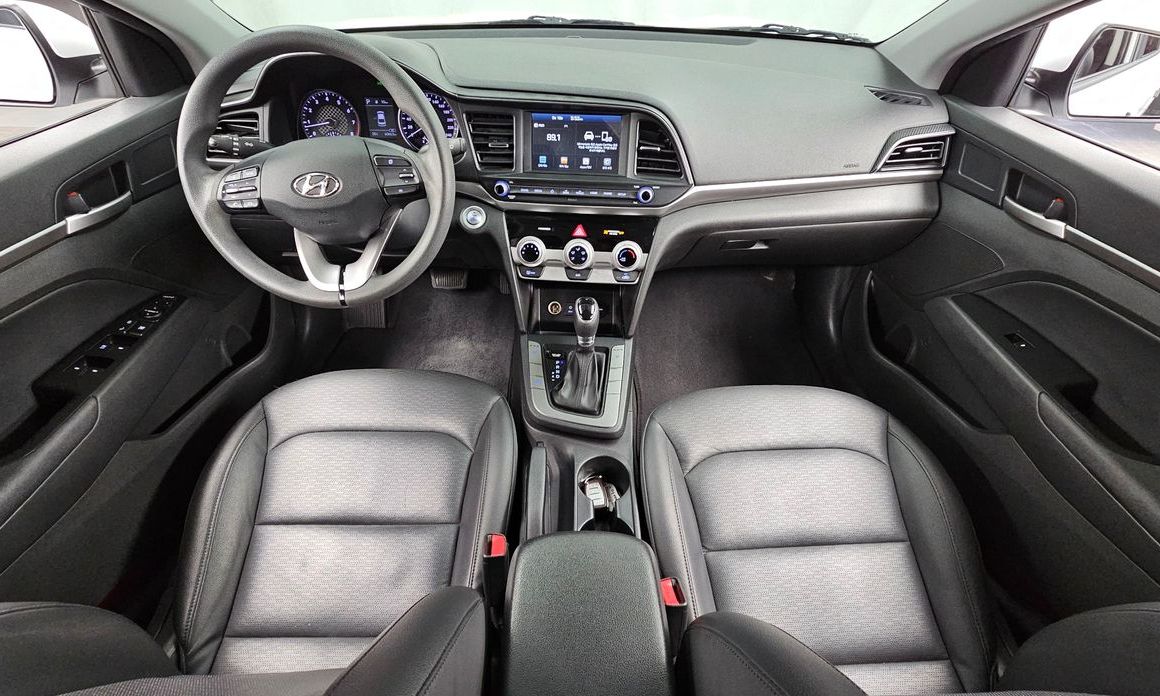 Hyundai AVANTE 2020