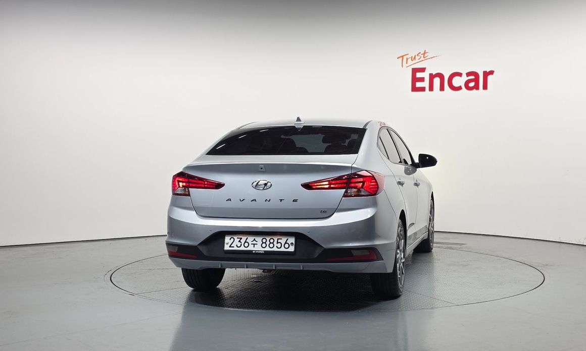 Hyundai AVANTE 2020