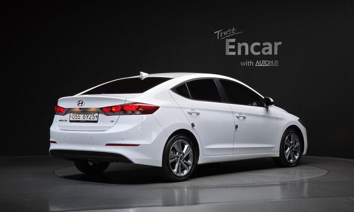 Hyundai AVANTE 2018