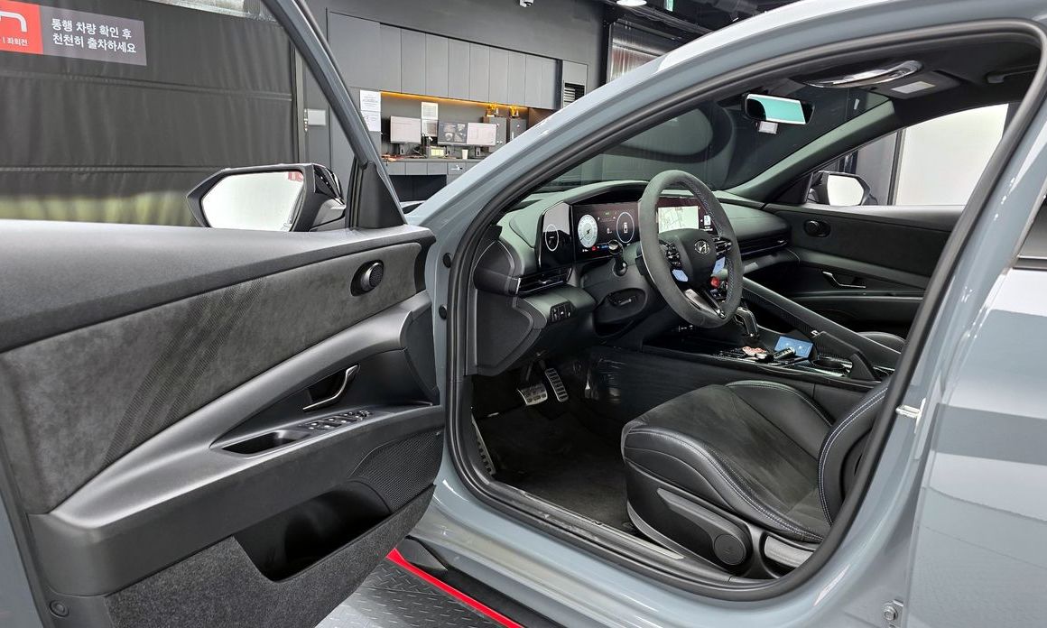 Hyundai AVANTE 2022