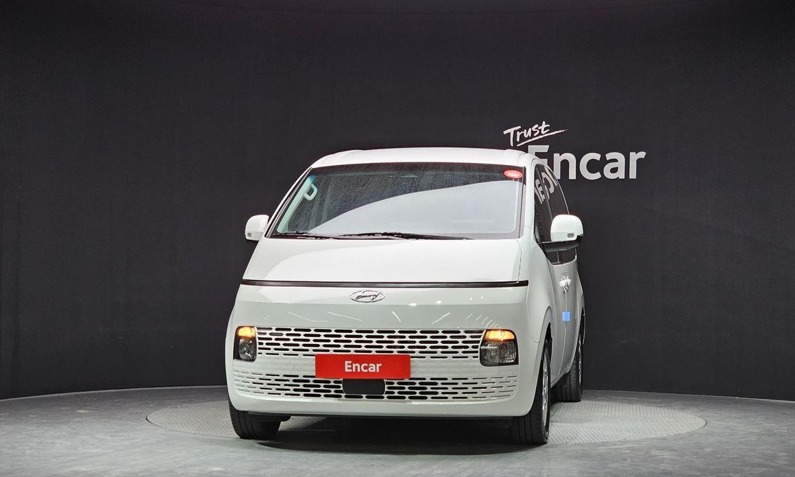 Hyundai Staria 2023