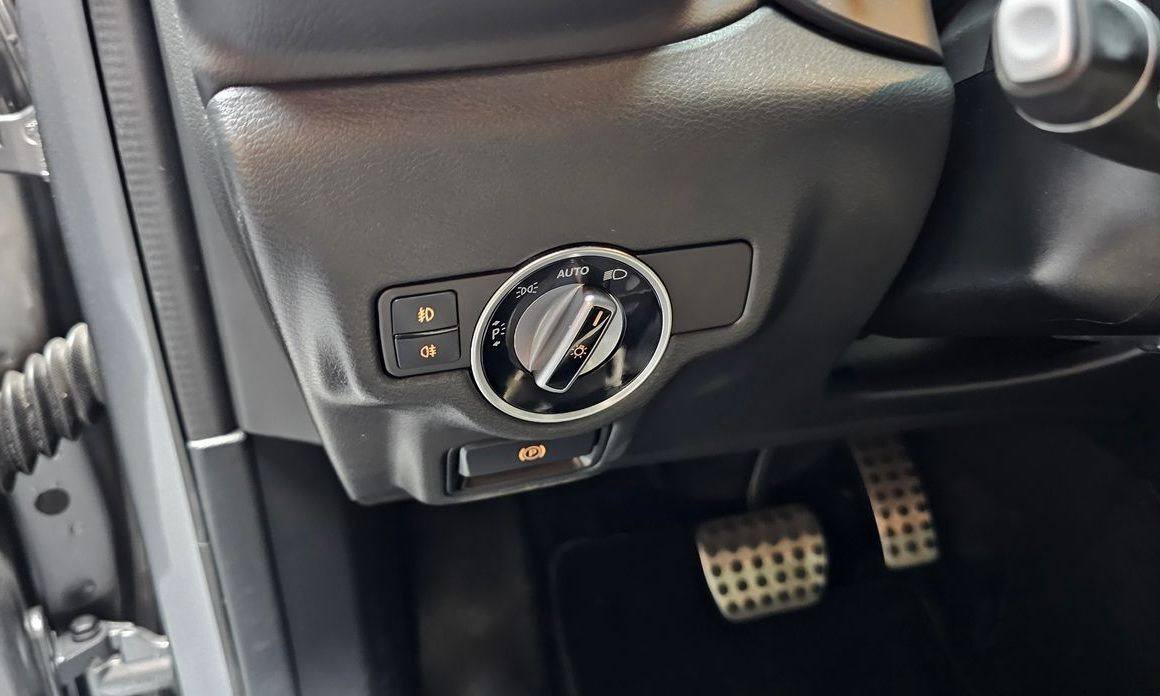 Infiniti Q30 2019