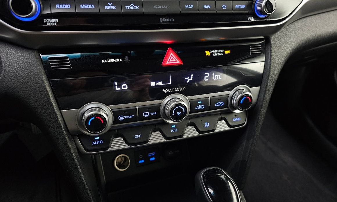 Hyundai AVANTE 2020