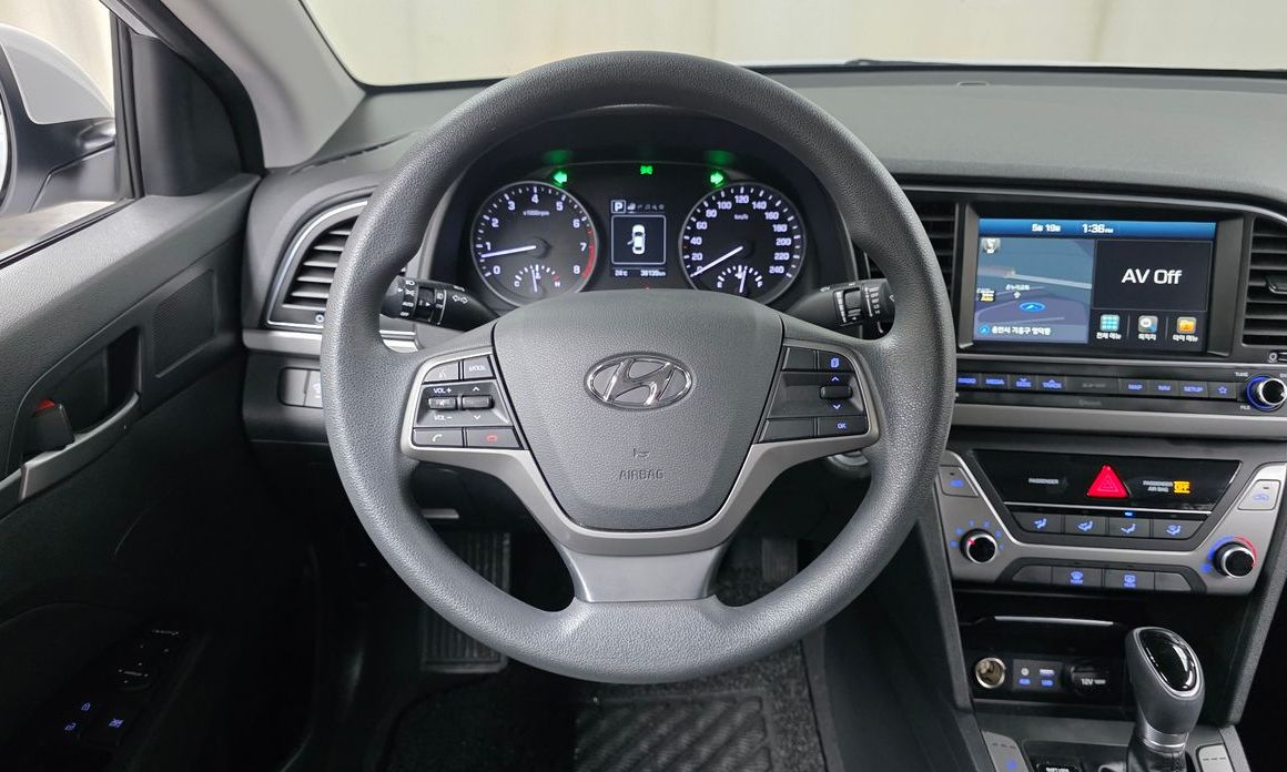 Hyundai AVANTE 2018