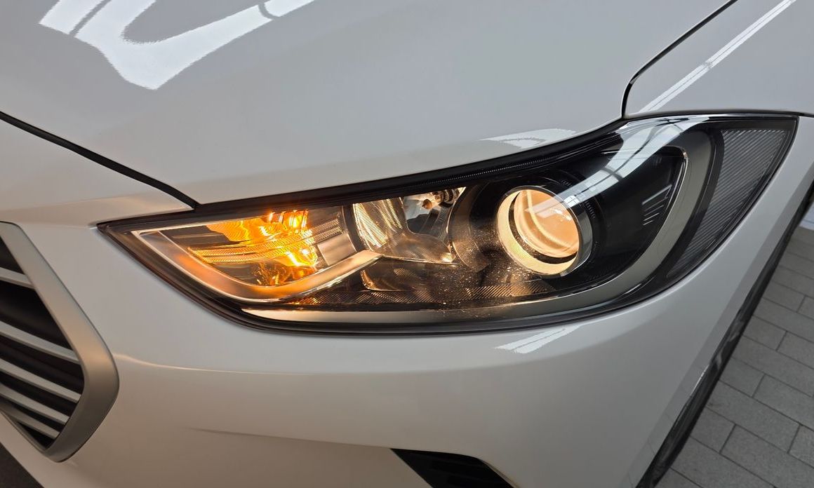 Hyundai AVANTE 2018