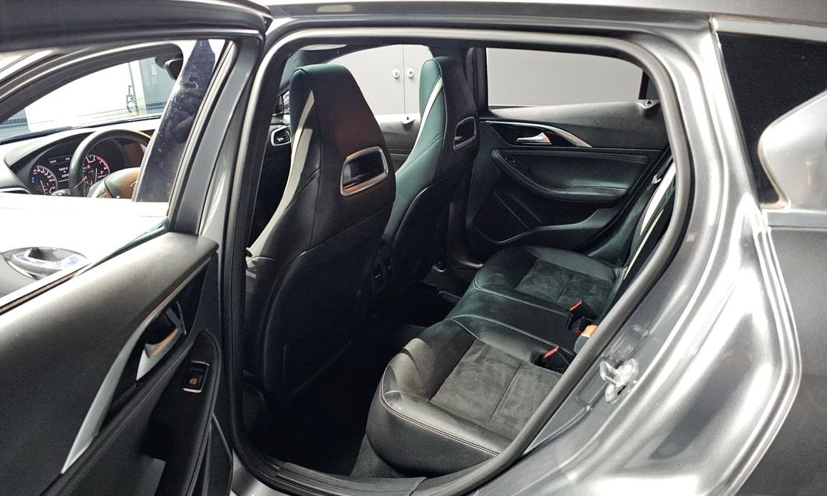 Infiniti Q30 2019