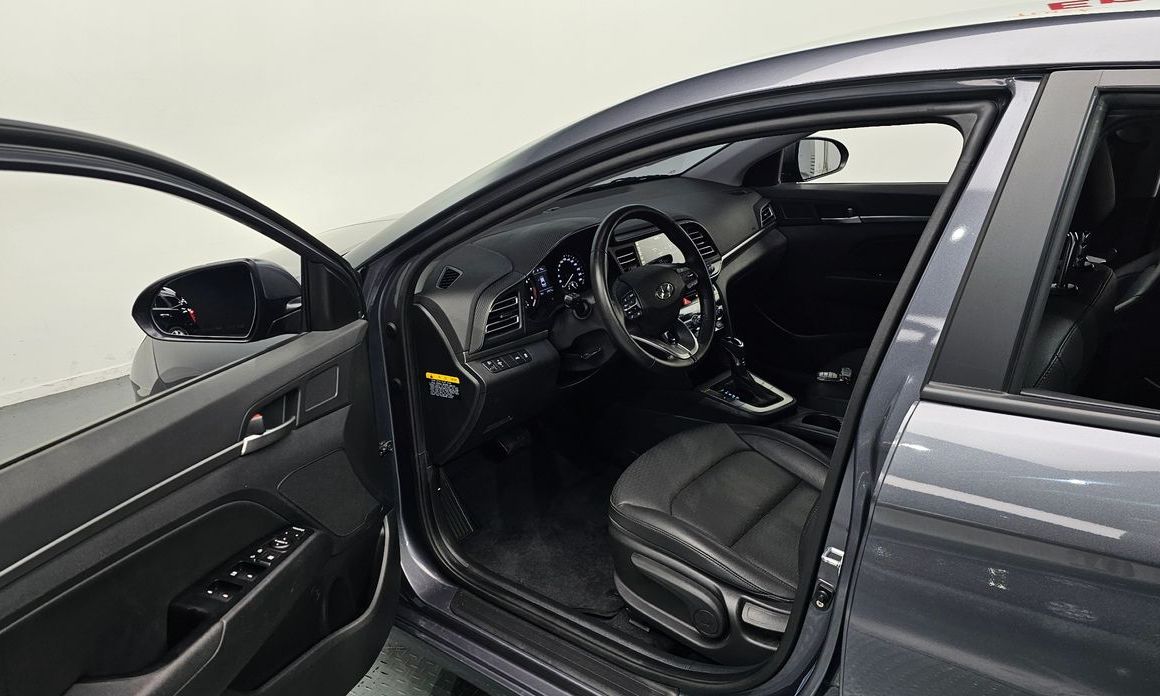 Hyundai AVANTE 2020