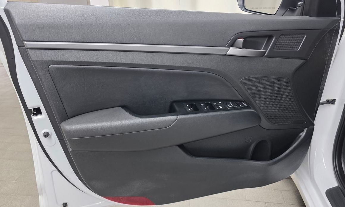 Hyundai AVANTE 2018