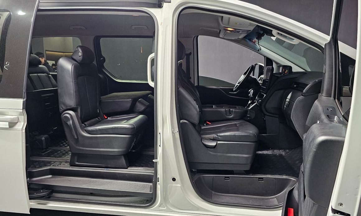 Hyundai Staria 2023