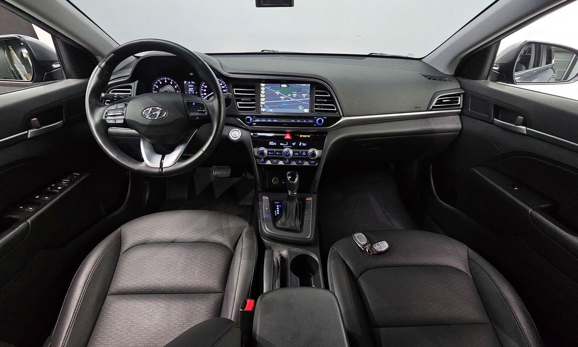 Hyundai AVANTE 2020