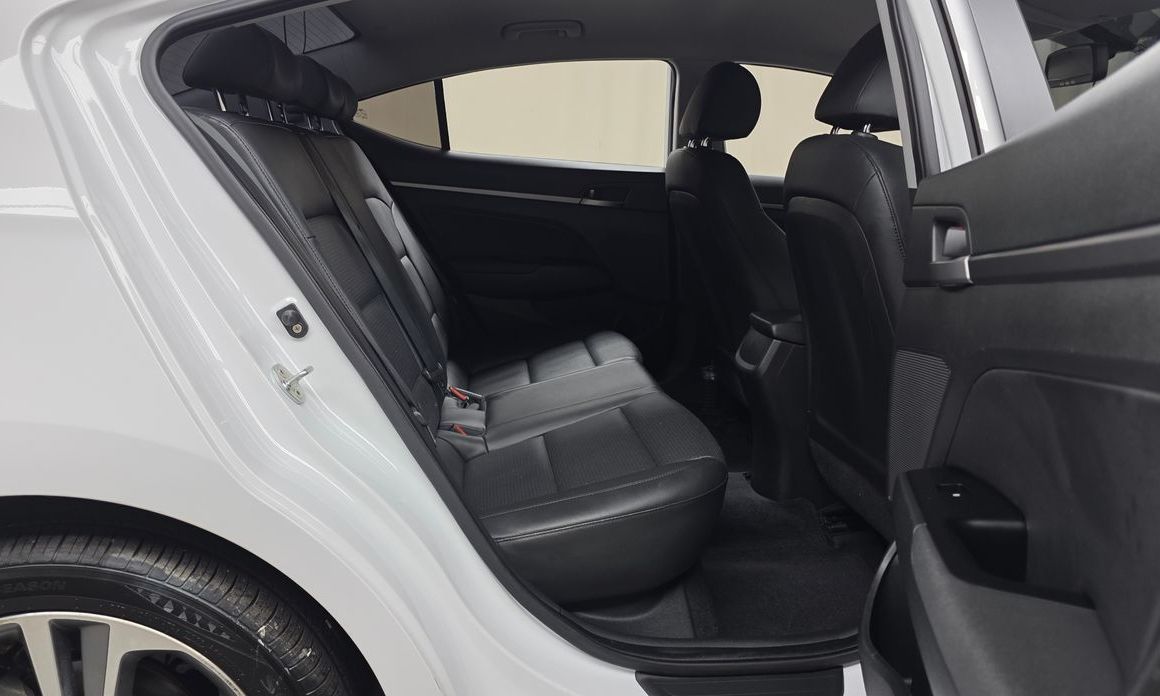 Hyundai AVANTE 2018