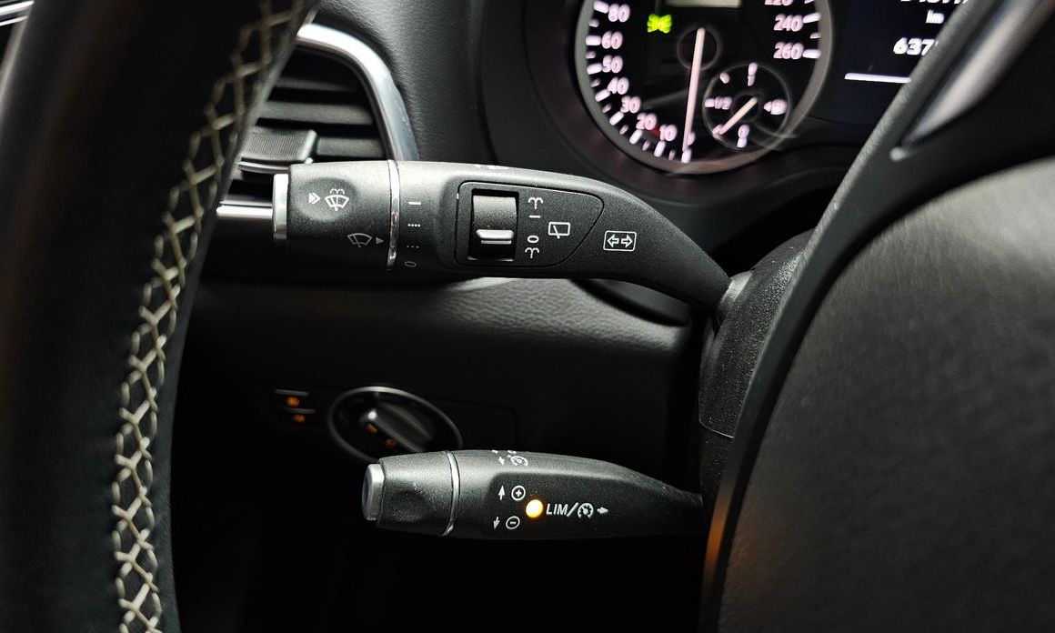 Infiniti Q30 2019