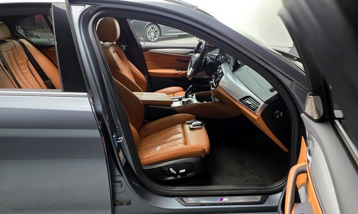 BMW 5-Series 2018