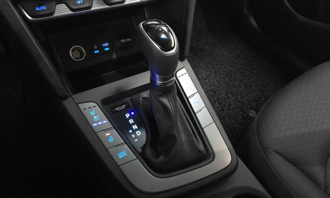 Hyundai AVANTE 2020