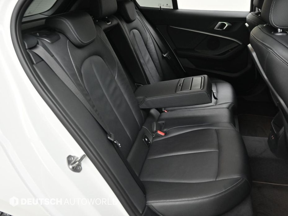 BMW 1-Series 2021