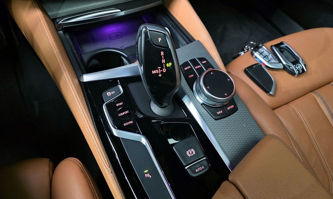 BMW 5-Series 2018