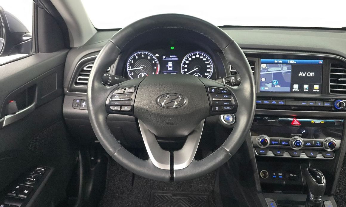 Hyundai AVANTE 2020