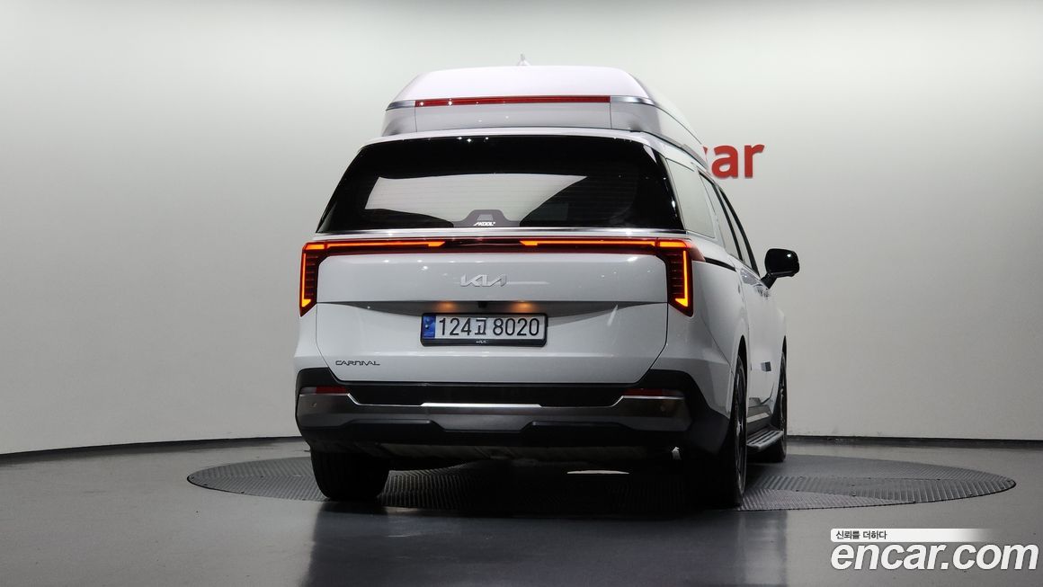 Kia Canival 2024