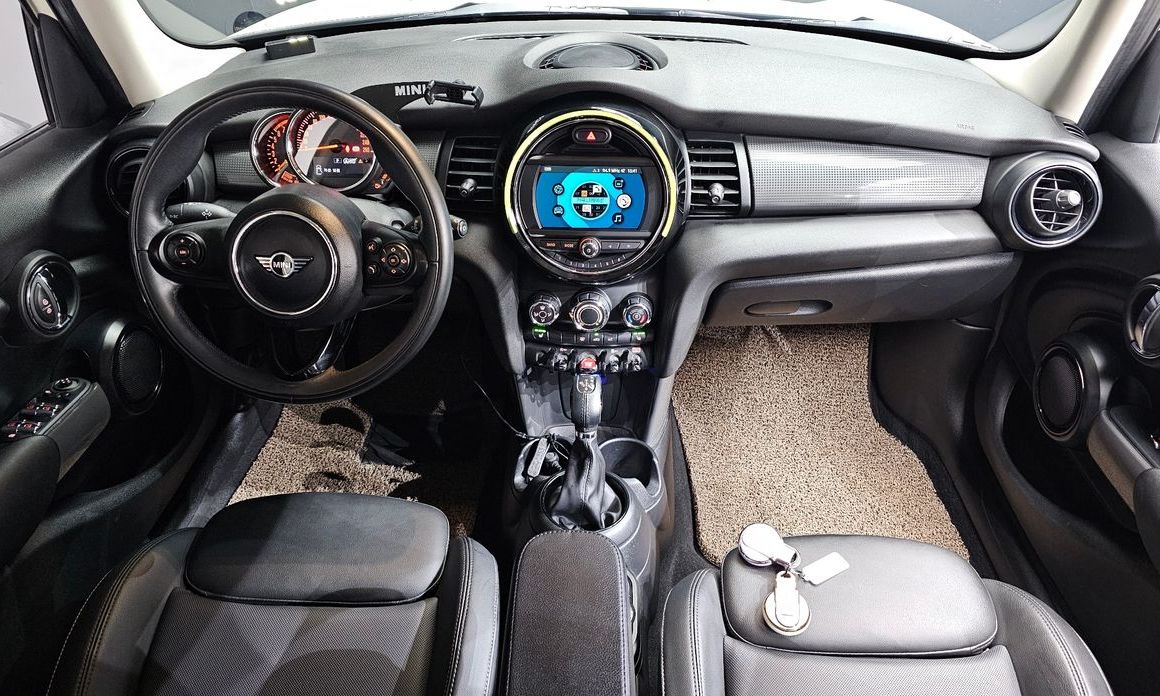 Mini Cooper 2019