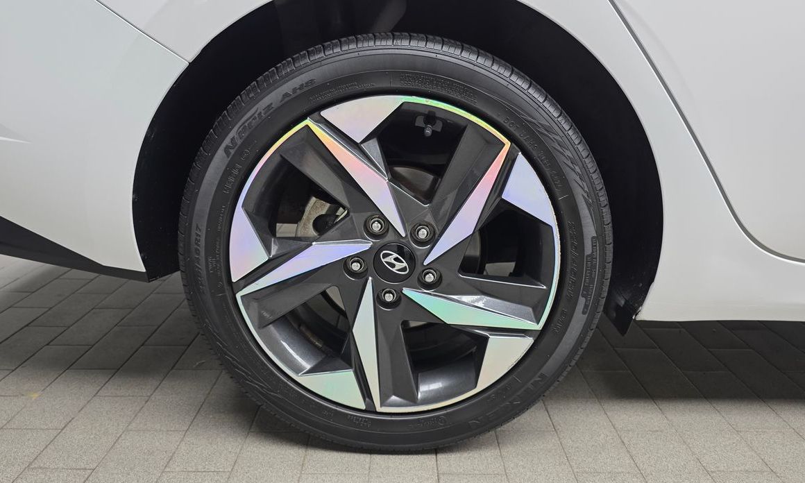 Hyundai AVANTE 2023