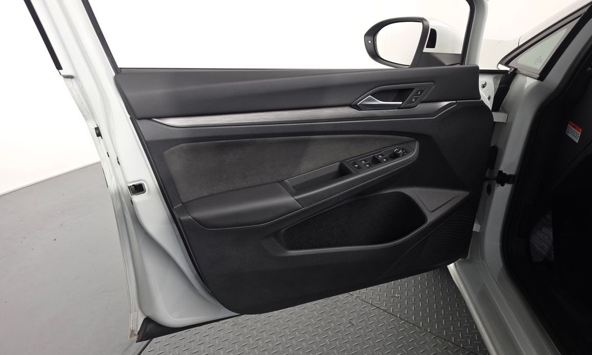 Volkswagen Golf 2023