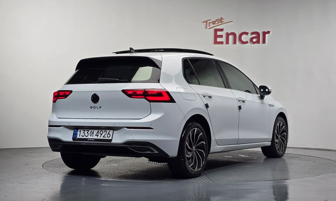 Volkswagen Golf 2023