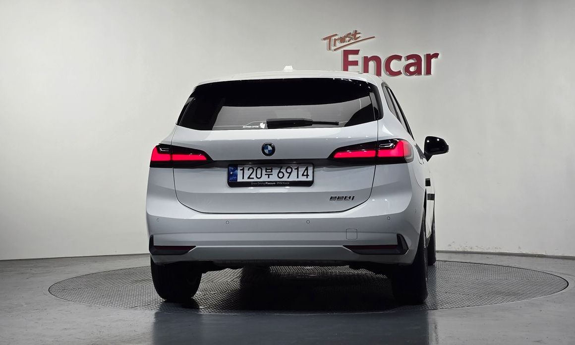 BMW 2-Series 2024