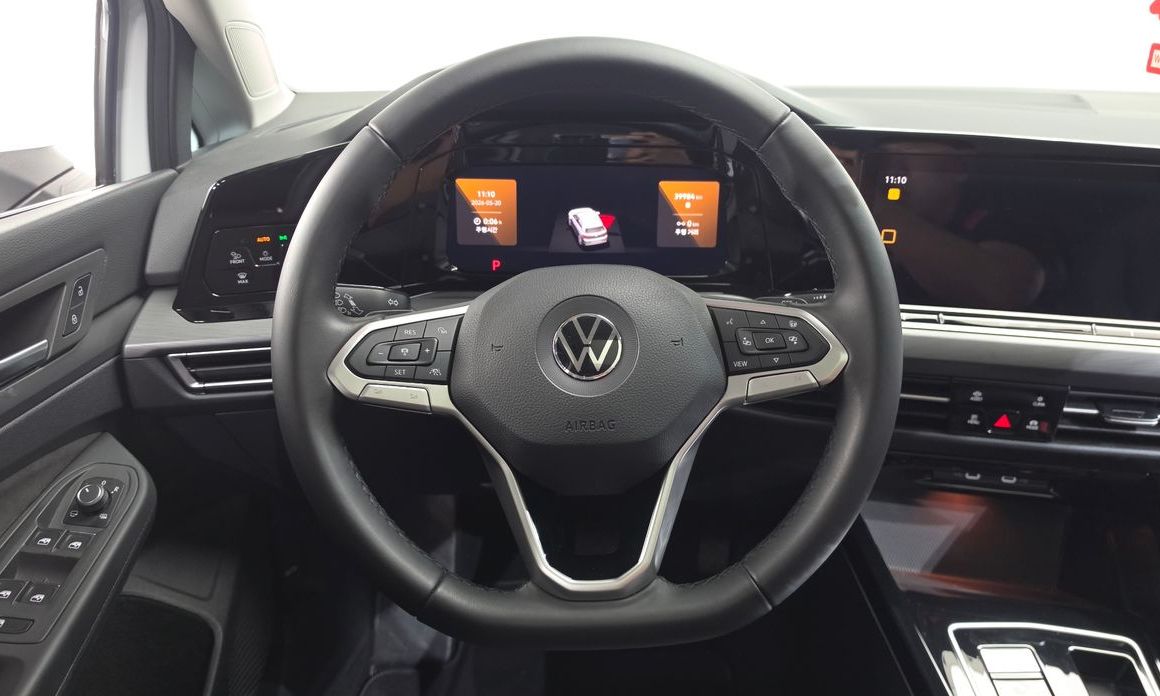 Volkswagen Golf 2023