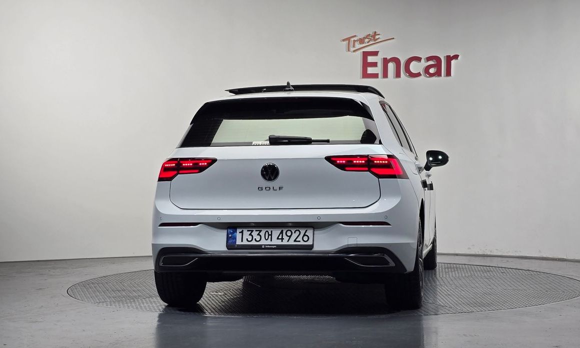 Volkswagen Golf 2023