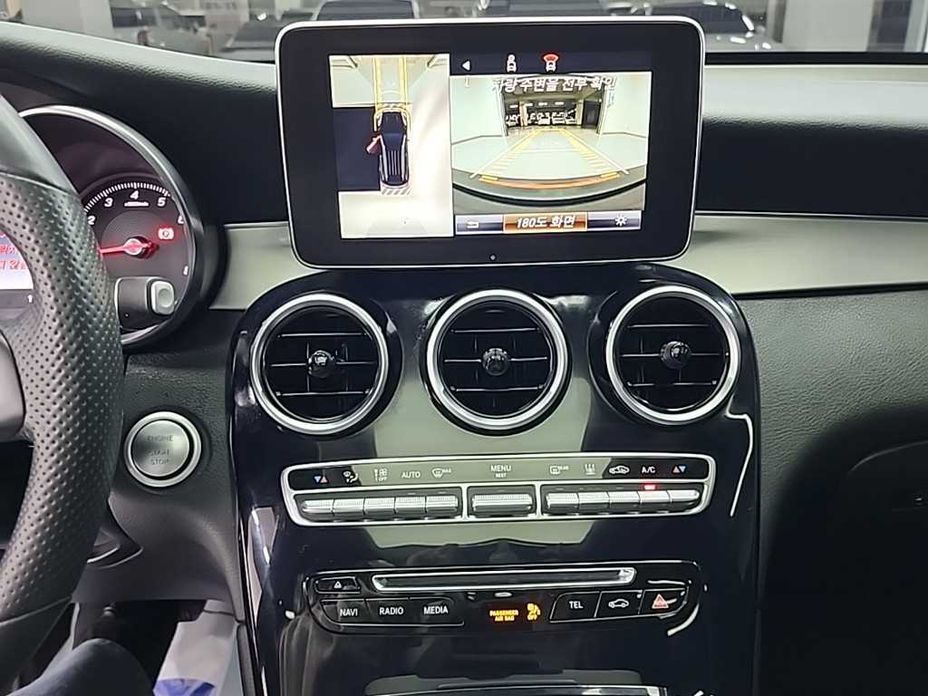 Mercedes-Benz GLC-Class 2019