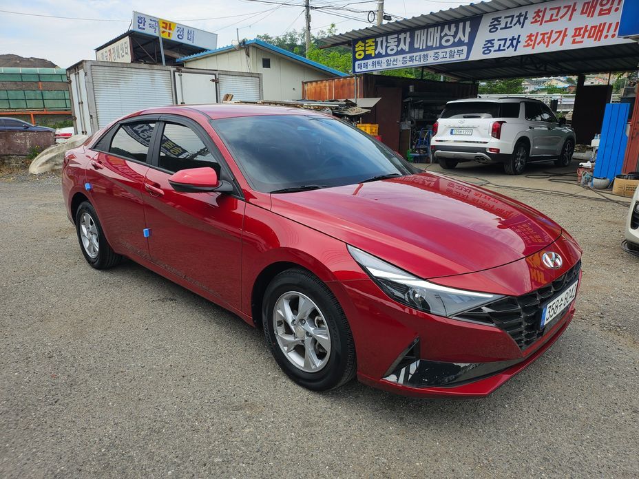 Hyundai AVANTE 2021