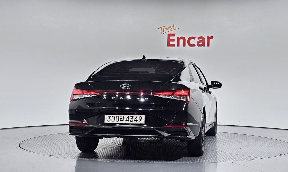 Hyundai AVANTE 2023