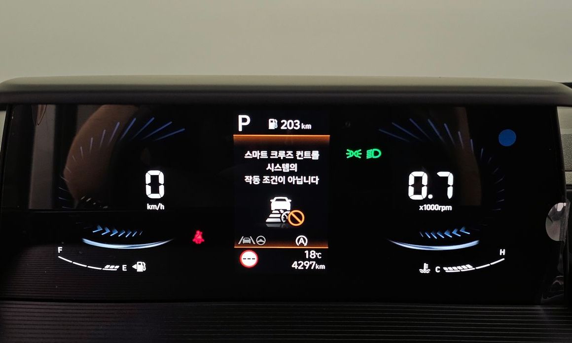 Hyundai Staria 2025